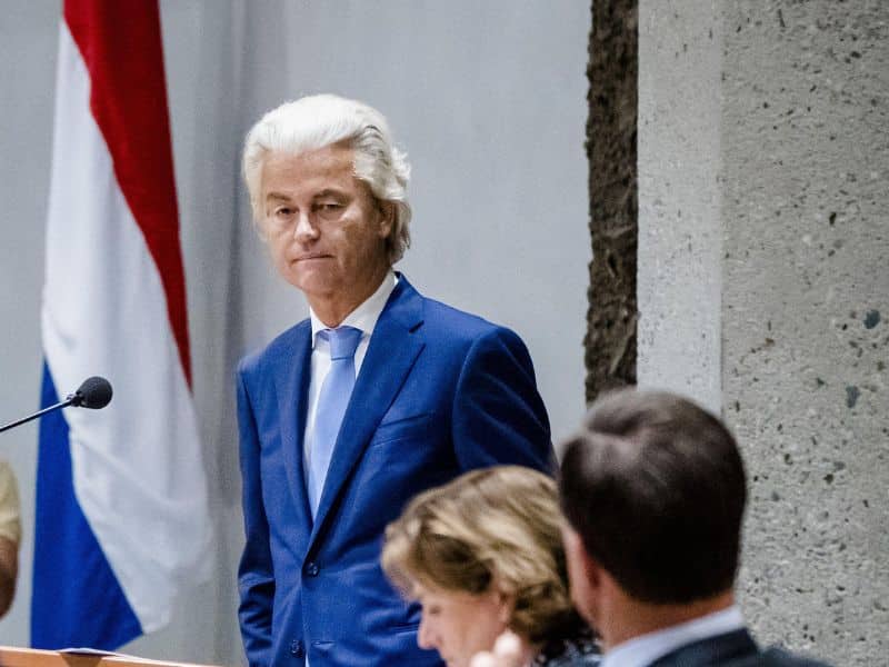 Geert Wilders spricht zu Mark Rutte